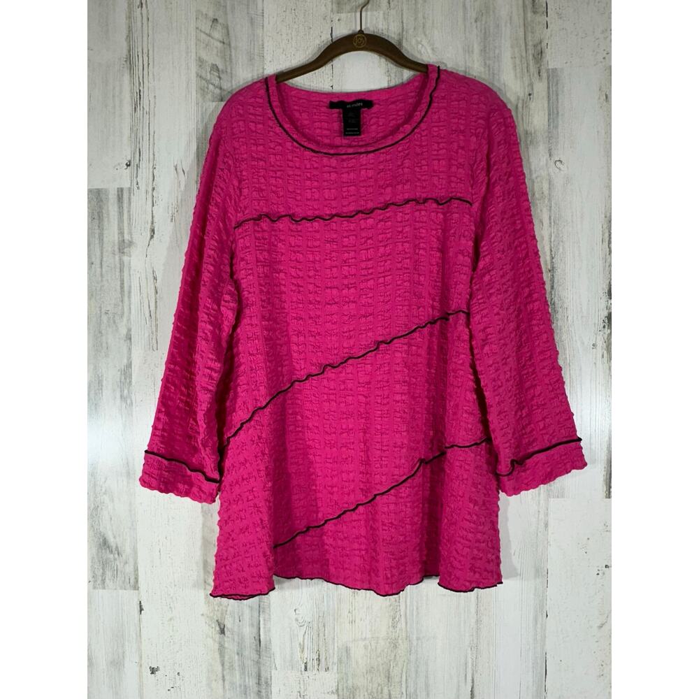 # Ali Miles Hot Pink Textured Tunic with Black Trim